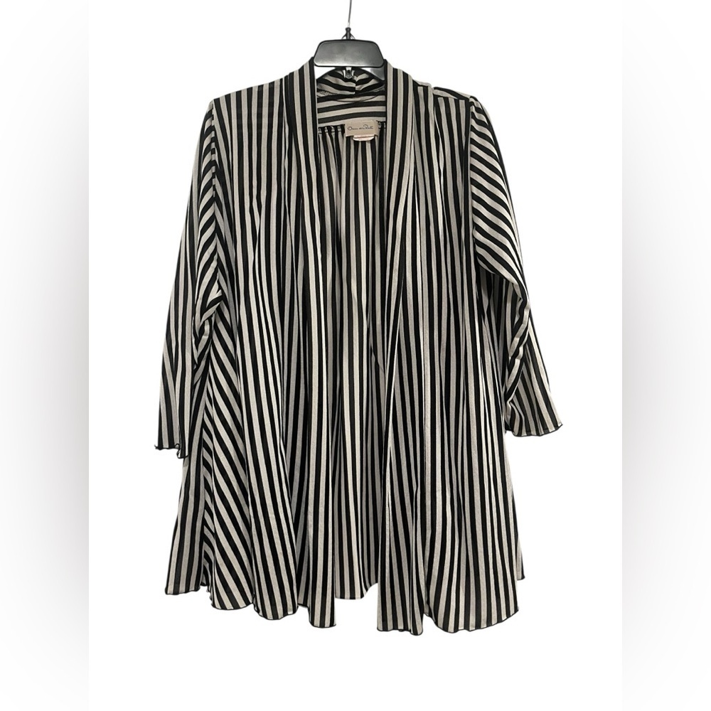 Vintage Oscar de la Renta Black/White Striped Cardigan Overlay Sz M Oversized